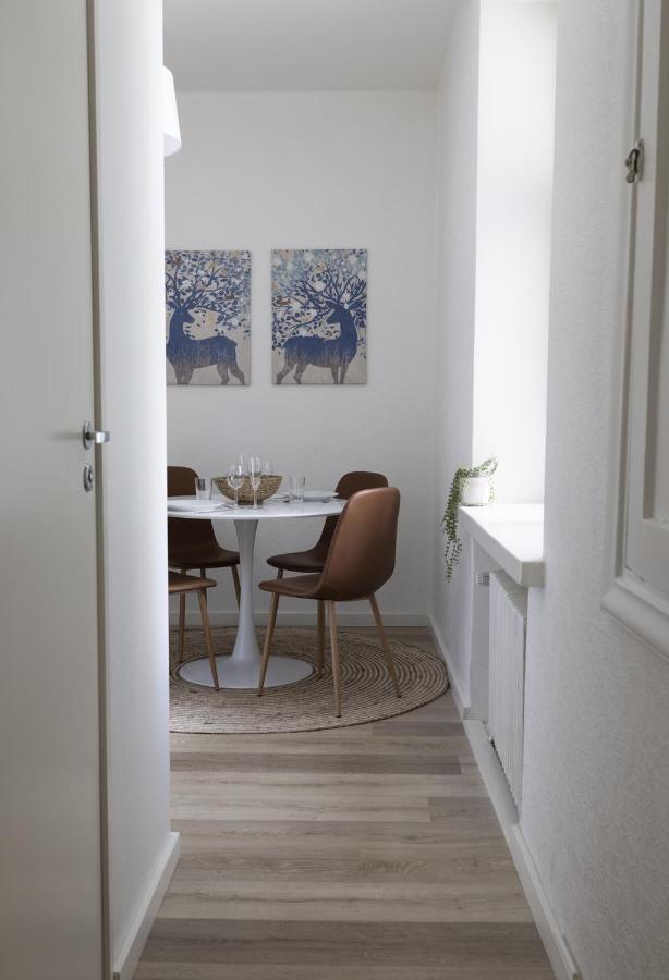 2Ndhomes Cozy, Modern Courtyard Home With Great Location Helsinki Bagian luar foto