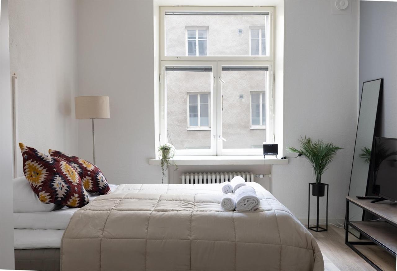 2Ndhomes Cozy, Modern Courtyard Home With Great Location Helsinki Bagian luar foto